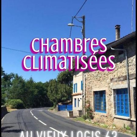 Au Vieux Logis 63 Bed & Breakfast Saint-Remy-sur-Durolle Bagian luar foto
